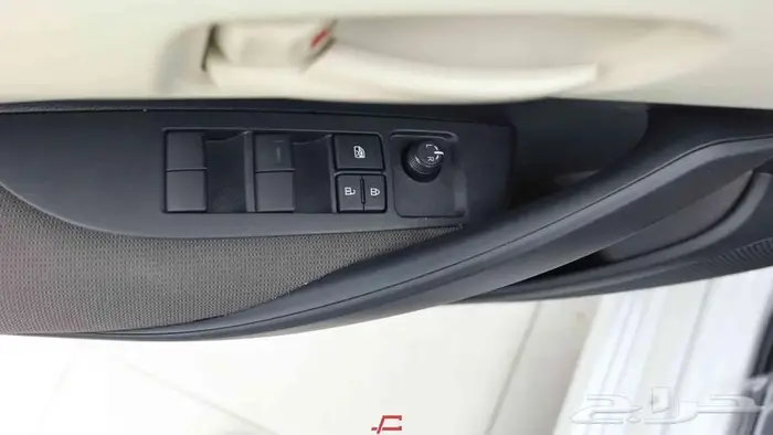 تويوتا كورولا XLI 2.0 مطور بنزين 2025 8