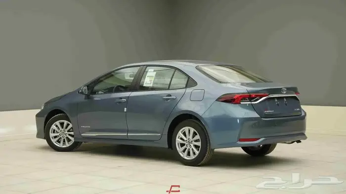 تويوتا كورولا XLI 2.0 مطور بنزين 2025 2