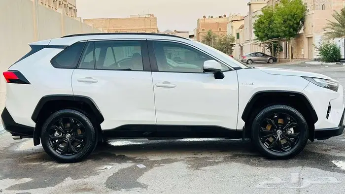 تويوتا راف 4 XLE - HEV هايبر 2024 6
