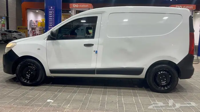 فان رينو دوكر 2022 نضيف جدا 5