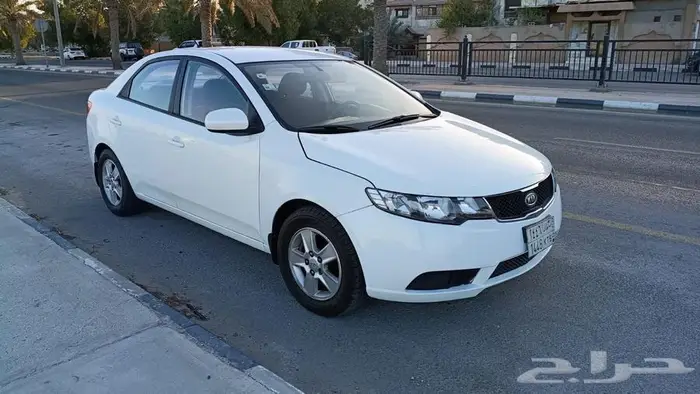 كيا سراتو 2011 3