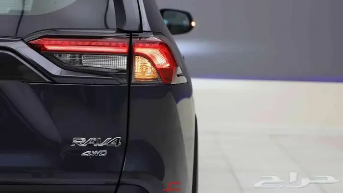 تتوفر فئات تويوتا راف فور 2025 اصفار للنقد والبنك باقل ربح 2