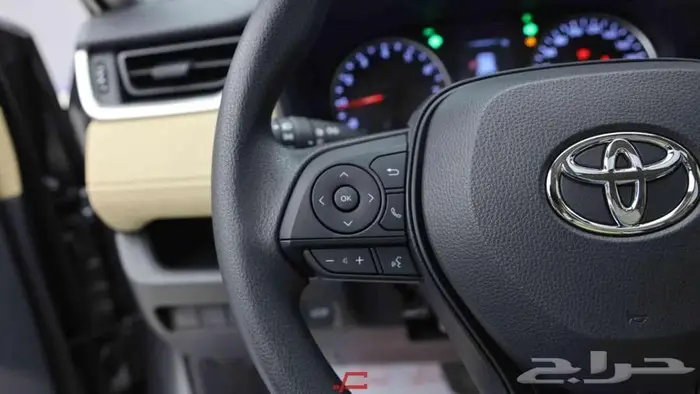 تتوفر فئات تويوتا راف فور 2025 اصفار للنقد والبنك باقل ربح 16