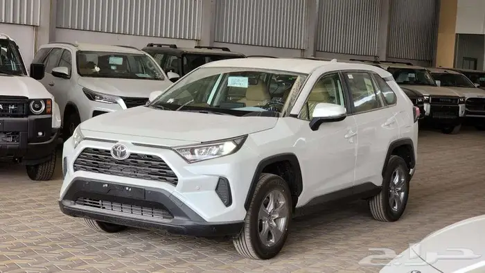 تويوتا راف فور LE بنزين دبل 2025كاش وأقساط 2