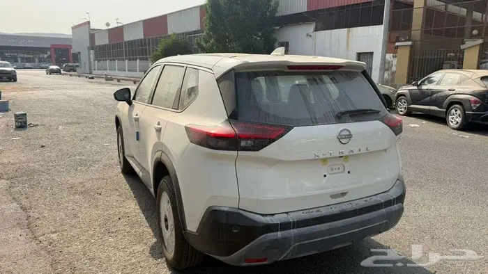 نيسان اكس تريل 7 راكب ستاندر بدون دبل 2026 5