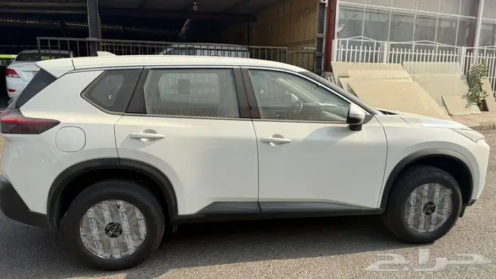 نيسان اكس تريل 7 راكب ستاندر بدون دبل 2026 2