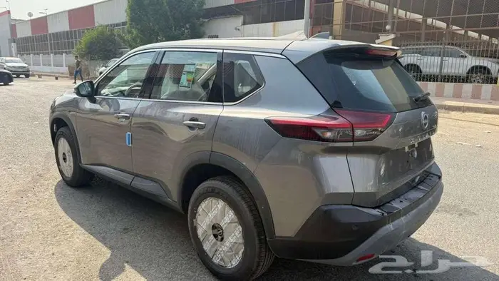 نيسان اكس تريل 5 راكب بدون دبل 2026 7