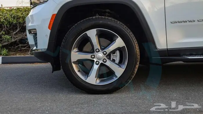 جيب جراند شيروكي ال ليمتد بلس 2025 خليجي اصفار ضمان الوكيل 22