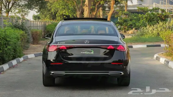 2026 مرسيدس E200 Avantgarde EQ Boost اصفار مع ضمان 5