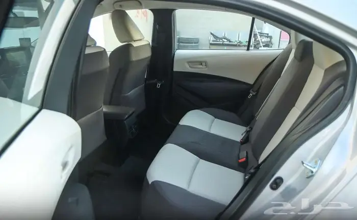 تويوتا كورولا مطورجنوط موديل 2025 16