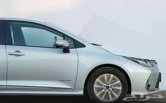 تويوتا كورولا مطورجنوط موديل 2025 14