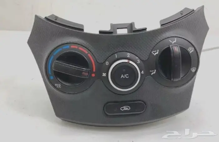 مطلوب مفتاح مكيف اكسنت 0