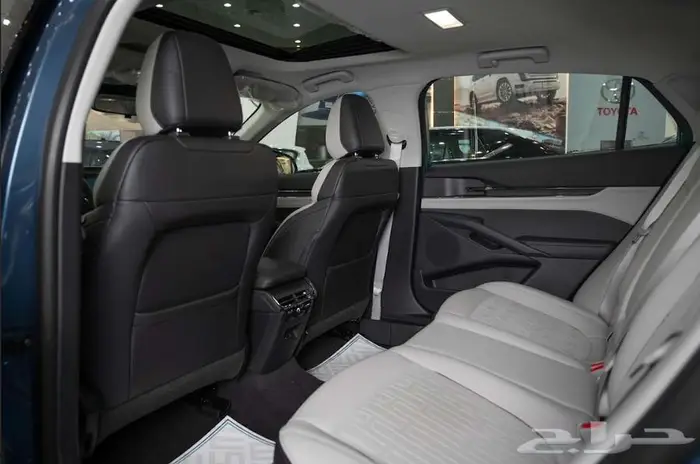 فورد توروس امبيانتي 2025 توكيلات الجزيرة تقسيط ونقدا 3