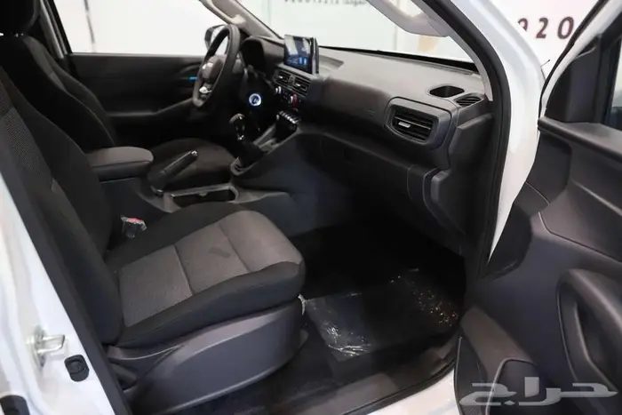 شانجان هنتر أوميجا أوتوماتيك دبل ستاندرد 2025 9