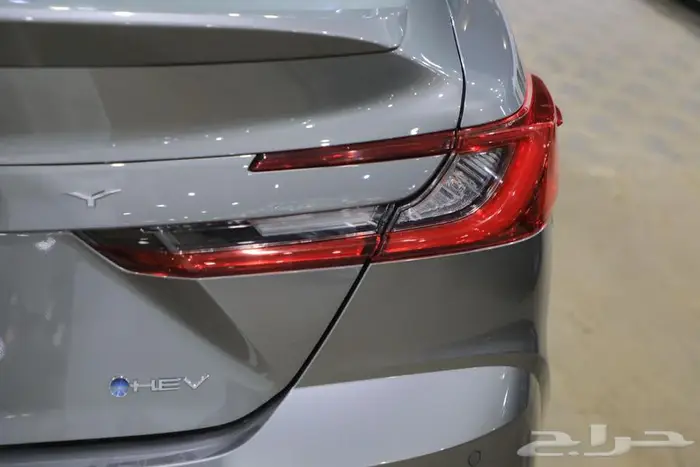 تويوتا كامري فل كامل لومير بانوراما جلد هايبرد موديل 2025 6