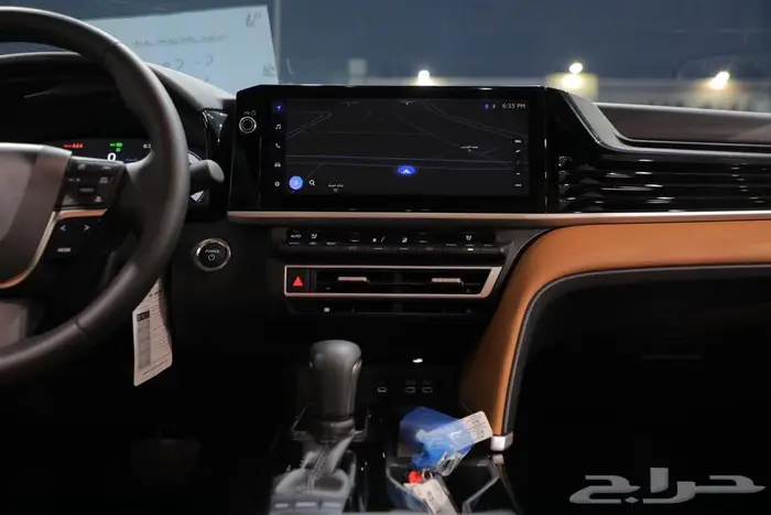 تويوتا كامري فل كامل لومير بانوراما جلد هايبرد موديل 2025 10