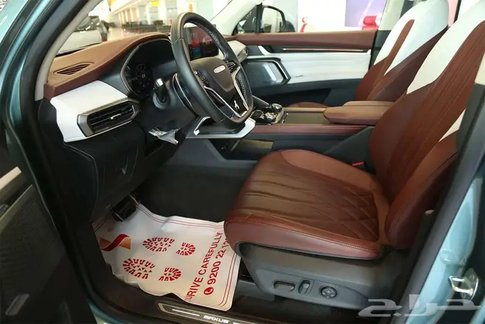 D90 Executive Luxury 2024   متعة القيادة تبدأ الآن 9