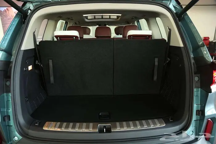 D90 Executive Luxury 2024   متعة القيادة تبدأ الآن 11