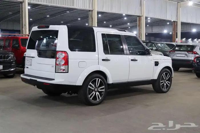 لاندروفر ديسكفري LR4 2011 V8 7