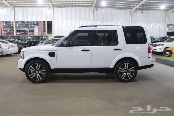 لاندروفر ديسكفري LR4 2011 V8 4