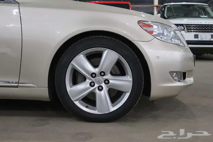 لكزس LS460 2012 5