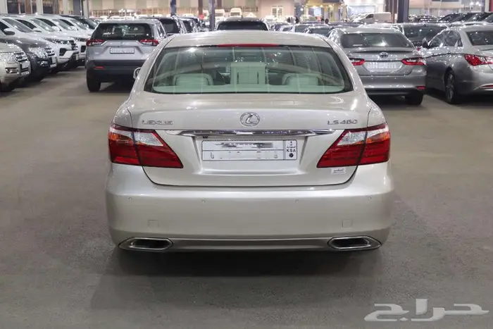 لكزس LS460 2012 10