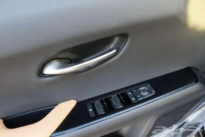 لكزس - UX300 خليجي هايبرد - 2025 - فل كامل- 4