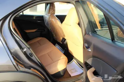 لكزس - UX300 خليجي هايبرد - 2025 - فل كامل- index