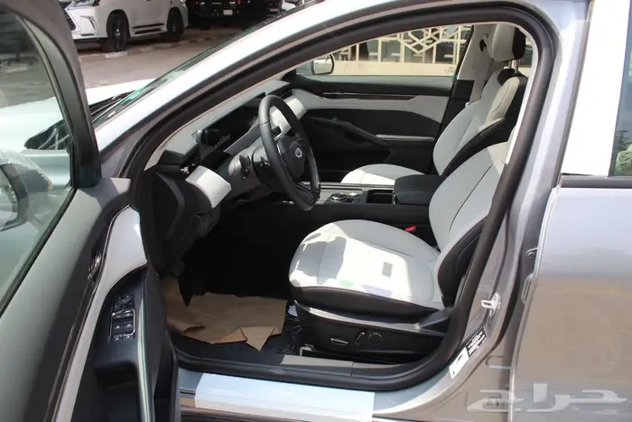 فورد تورس 2.0 ترند 2026 6