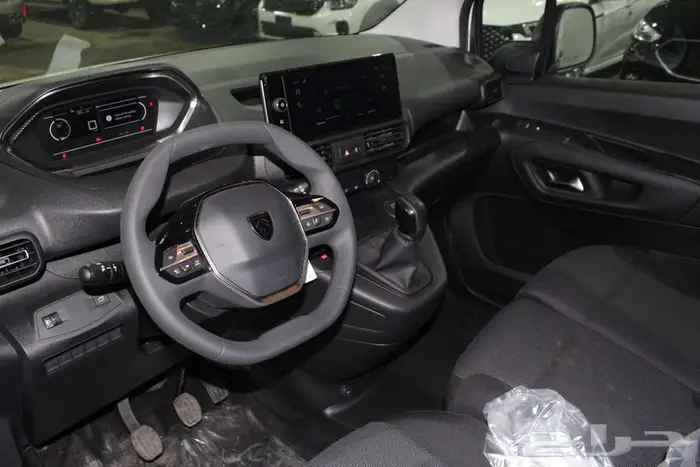 بيجو بارتنر 2025 شاص قصير 16