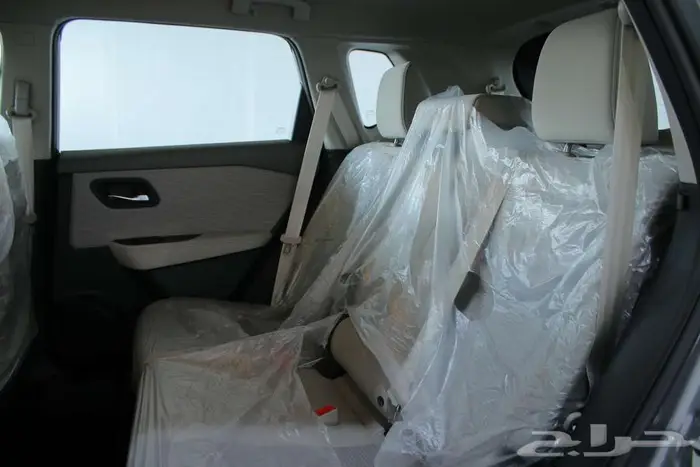 نيسان اكس تريل SV نصف فل موديل 2025 7