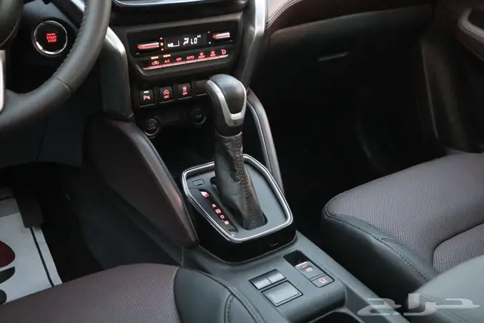 تويوتا اوربان كروزرGLXفل وGLستاتدر 2026 سعودي 9