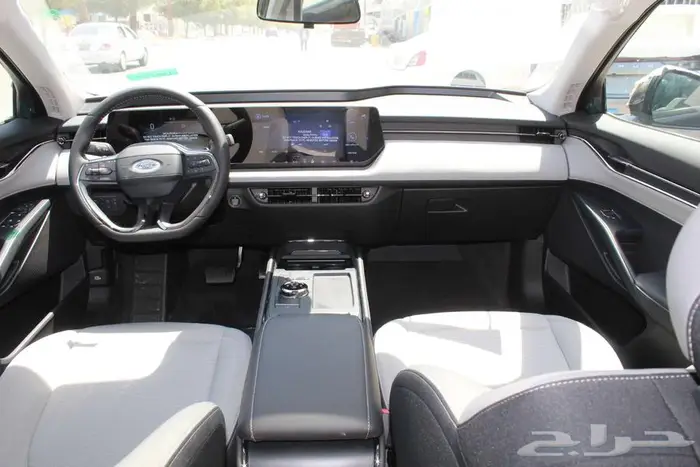 فورد تورس 2.0 امبيانتي 2026 10