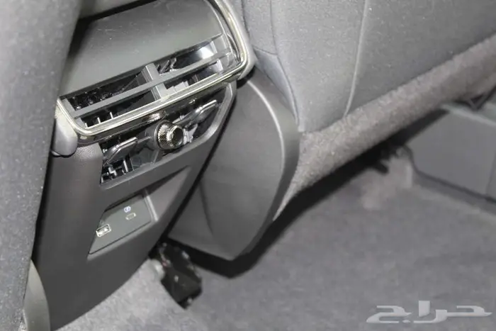 فورد تورس 2.0 امبيانتي 2026 13