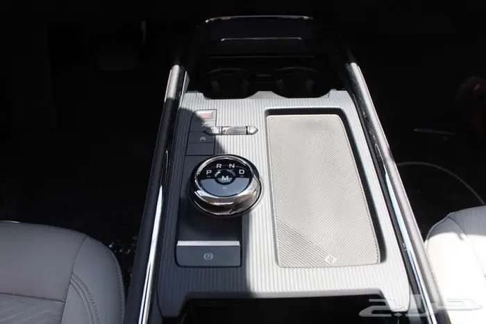 فورد تورس 2.0 امبيانتي 2026 9