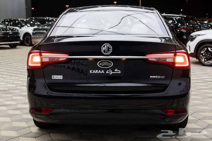 ام جي 5 استاندر 2025 3