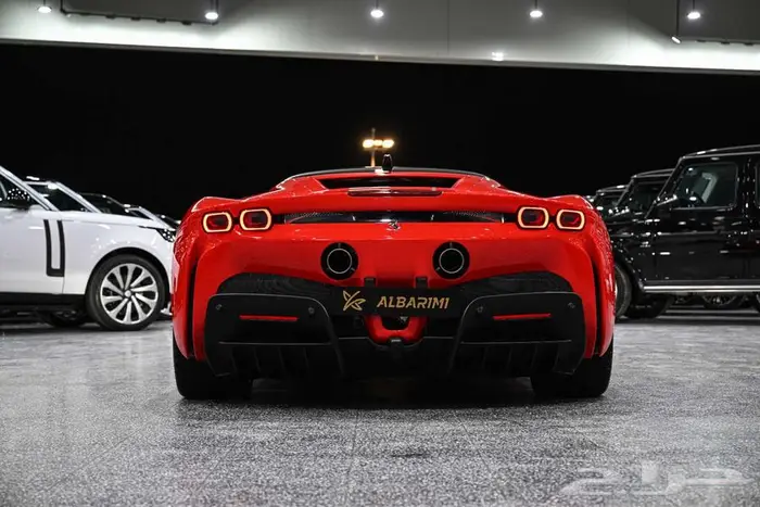 شركة البريمي لسيارات Ferrari SF90 Stradale 14