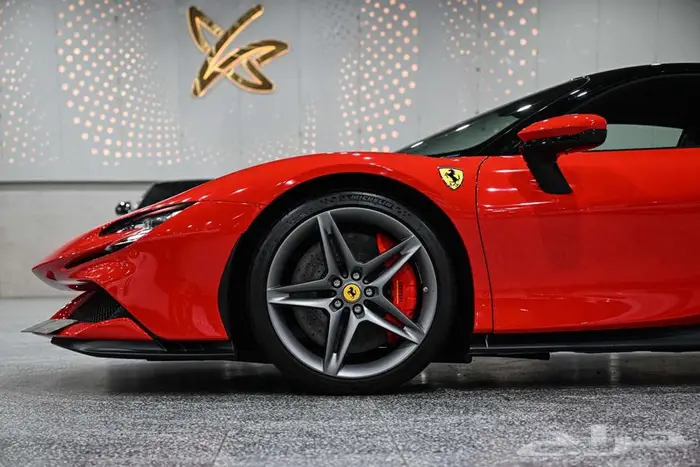 شركة البريمي لسيارات Ferrari SF90 Stradale 2