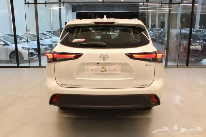 هايلاندر GLE 2025 5