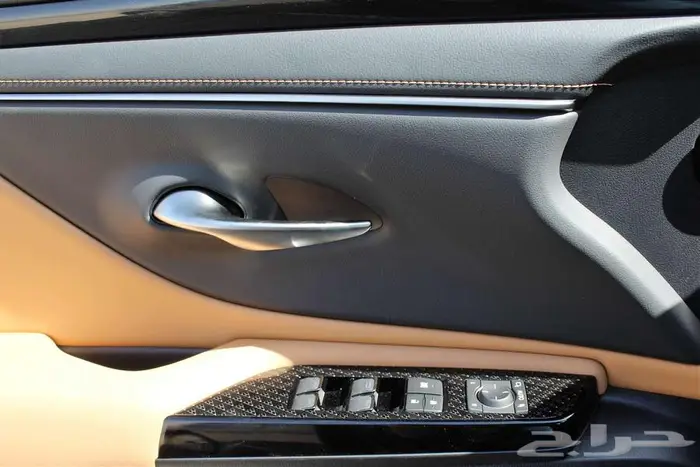 لكزس - ES 300h - AH - خليجي - 2025-ستاندر. 3