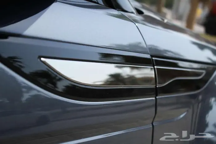 رنج روفر ايفوك SE 250 R-Dynamic موديل 2025 (جديد) 12