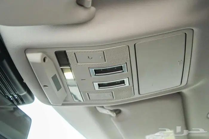 رنج روفر ايفوك SE 250 R-Dynamic موديل 2025 (جديد) 21