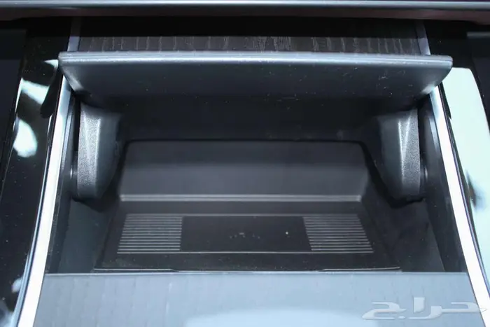 رنج روفر ايفوك SE 250 R-Dynamic موديل 2025 (جديد) 29