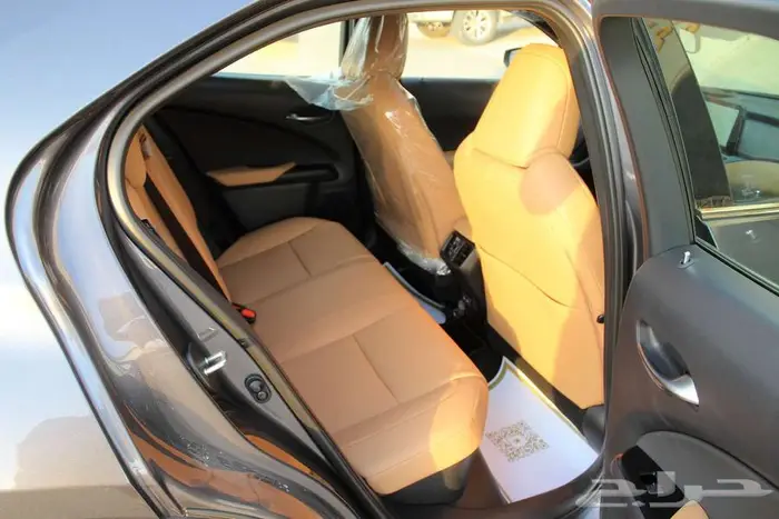 لكزس - UX300 خليجي هايبرد - 2025 - فل كامل- 11