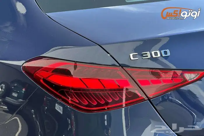 2024 مرسيدس C 300 18