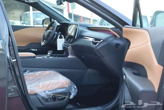 لكزس - RX 350 - BB - خليجي - 2025 4