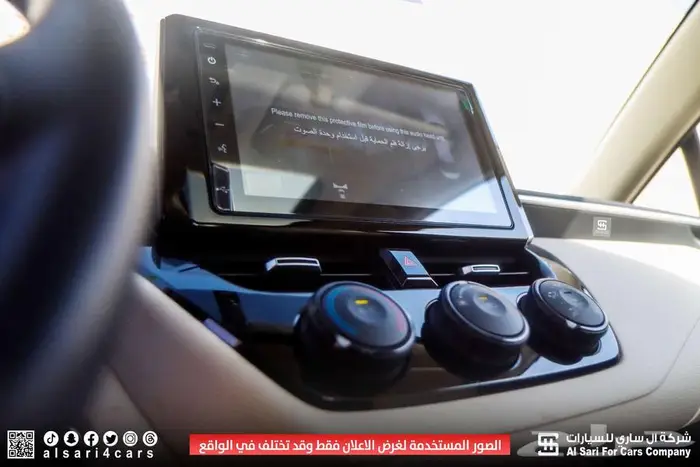 تويوتا كورلا XLI مطور فتحة سقف بنزين 2025 20