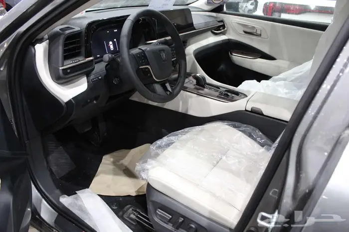 تويوتا - كراون - بريميوم - سعودي - 2025 2