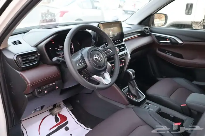 تويوتا اوربان كروزر فل وستاندر 2026 (افضل عروض الاقساط) 5