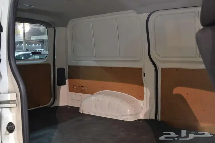 تويوتا هايس بضاعة ديزل بالنقد والتقسيط 9